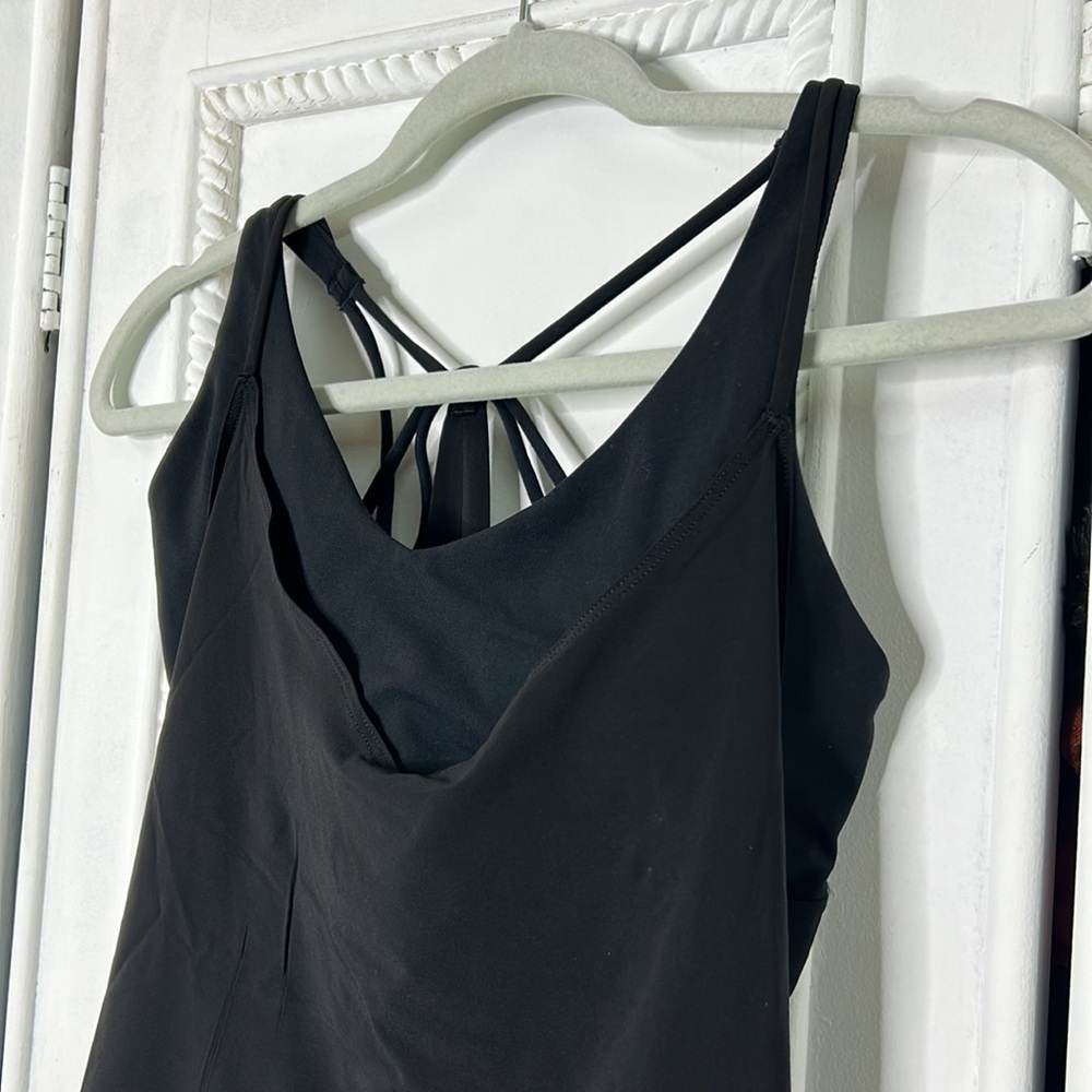 Athleta Solace support top powervita built-in bra workout top NWT - Picture 4 of 9